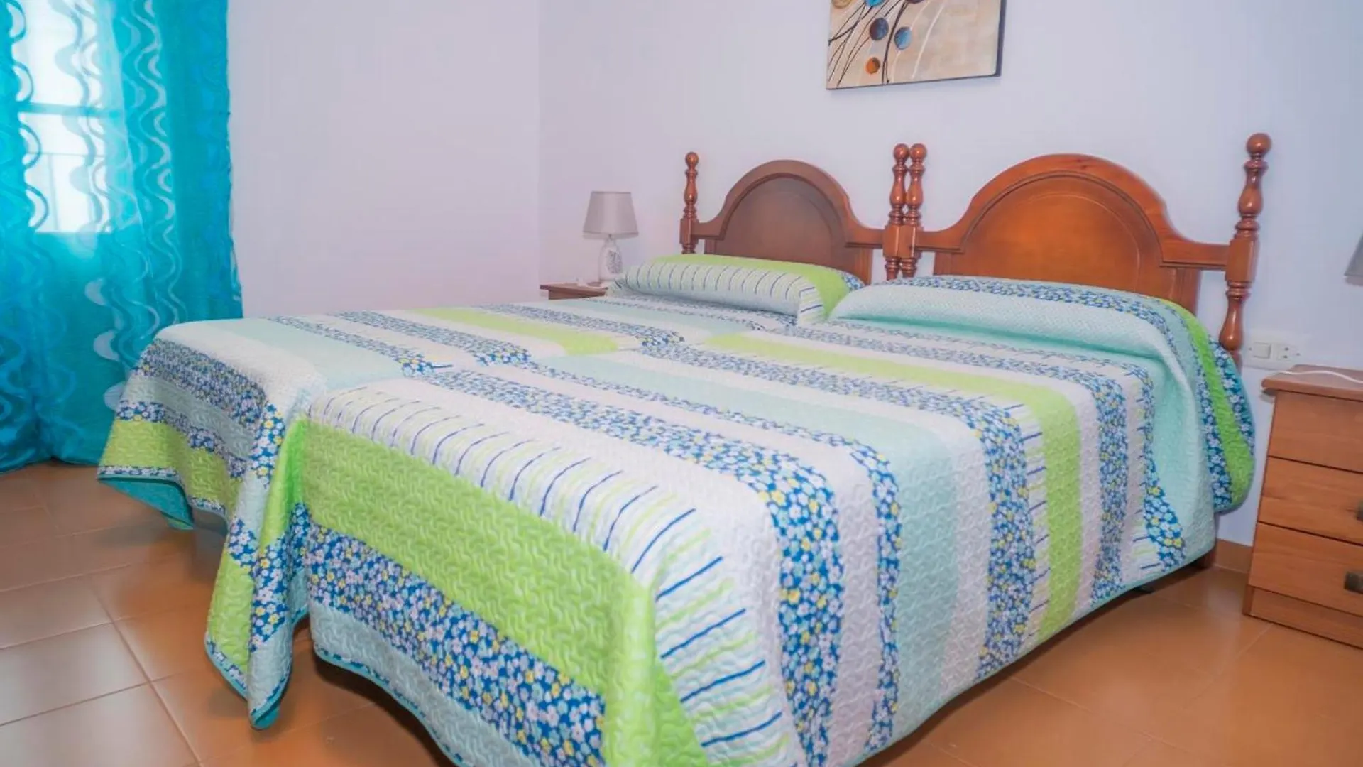 Apartamento Con Balcones,Garaje, Aire Solo Familias Y Parejas Conil De La Frontera Espagne